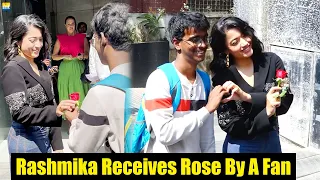 Nation Crush Rashmika Mandanna को एक Male Fan ने दिया गुलाब on sets of No Filter Neha Season 6