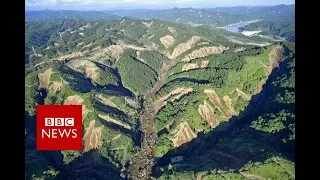 Deadly Japan quake triggers landslides - BBC News