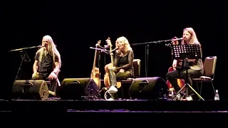 Anneke van Giersbergen y Marko Hietala -  The Sound of Silence (Concepción, Chile 2023)