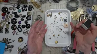 Easy DIY test could your junk jewelry be REAL GOLD or SILVER  #charmsanddangles Up-cycle Jewelry