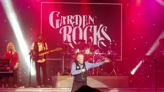 Dennis Deyoung performing Babe at Epcot  2019