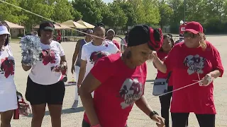 40+ Double Dutch Club started in Chicago jumps worldwide