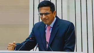 What's the time? Justice Dhananjaya Chandrachud cracks a joke