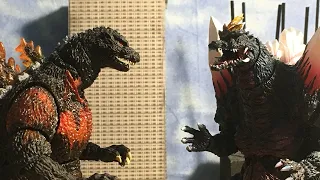 BurningGodzilla Vs SpaceGodzilla (Stop Motion)