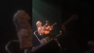 Paramore - 26 performed live for the first time