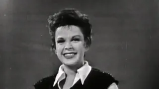 Judy Garland - Hello Bluebird (with Robert Goulet and Phil Silvers)