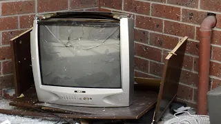 Smashing an NEC FS-5171 CRT Television