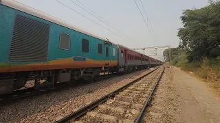 WAP7 37376 Honking while Crossing Station on way to Thiruvananthapuram