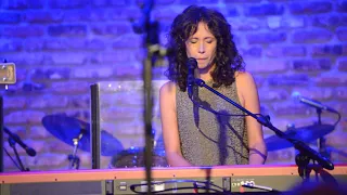 Sarah Lee Guthrie In Tune with You  Oct 3 2017 Chicago nunupics