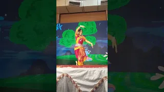 Odissi dance: Gahana kusuma kunja maajhe #shorts #dance #odissi