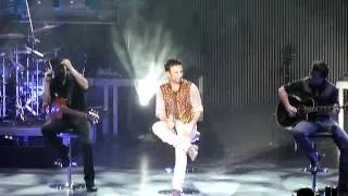 Tarkan resitali HD  Konzert Frankfurt 2011 acoustic slow canli