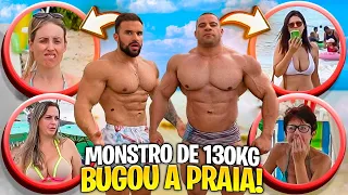 Reação Das Mulheres Vendo o MONSTRO de 130kg Na Praia! (Experimento social)