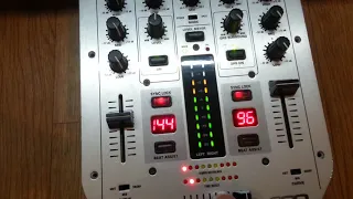 DJ микшер Behringer VMX200