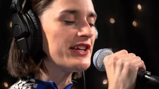 Yelle - Florence en Italie (Live on KEXP)