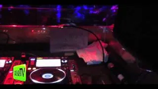 ERICK MORILLO Champagne Delivery @ TAO Las Vegas w/ LEE KALT arrival - House Music TV EDM NEWS