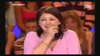 World's Funniest Laugh on a French TV live show (eng sub)