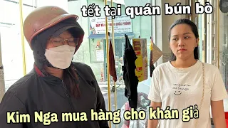 Kim Nga mua bún bò Hồng Phượng, khán giả mua hàng tết