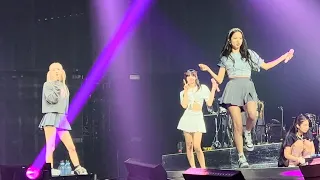 BLACKPINK IN PARIS DAY 2 - ENCORE for Paris Blinks - Boombayah (VIP Fancam)