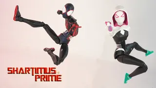 Marvel Legends Miles Morales & Spider-Gwen Spider-Man Across the Spider-Verse Action Figure Review