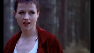 Dreams - The Cranberries (1992) HD First Video