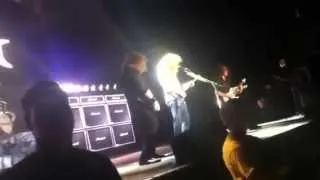 Megadeth-Holy Wars...The Punishment Due-live at the Amphitheater 2013