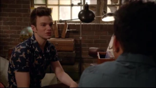 Glee - Elliot figures out why him and Kurt have been spending a lot of time together 5x09