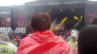 Bowling For Soup - Girl All The Bad Guys Want Live at Download 2011
