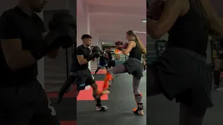 #KICKBOXING #VLOG - KAMPFSPORT FÜR FRAUEN 📍FRANKFURT