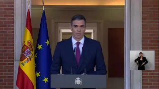 بيدرو سانشيز يقرّر البقاء على رأس الحكومة الإسبانية
