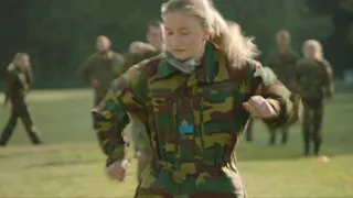 Een dag in het leger met Prinses Elisabeth van België