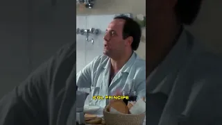 Ma che te stai a beve er latte mio? 😂 Carlo Verdone e Sora Lella scena divertente da Acqua e sapone