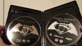 Batman V Superman Ultimate Edition 4K Ultra HD Bluray Unboxing!