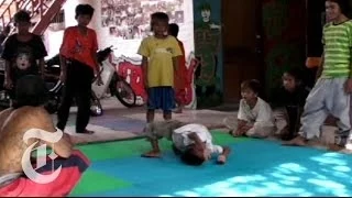 Break Dancing, Phnom Penh-Style | The New York Times