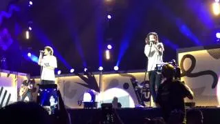 18 - One Direction - Vancouver 7/17/15