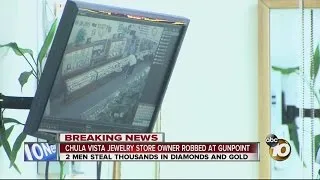 Gold, diamonds snatched in armed jewelry store holdup