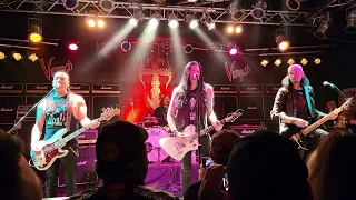 Bruce Kulick Band Eric Singer Heavens on Fire at Count's Vamp'd in Las Vegas December 30, 2021.