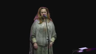 Ирина Сурина  -  "Я ваше прошлое". Я. Ногавица,  перевод А. Гомазков