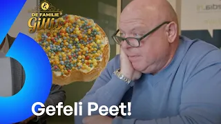 Ahh, wat leuk! BESCHUIT met MUISJES voor Peter Gillis! 🤪🤪 | Familie Gillis