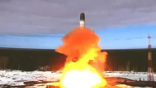 Rússia testa míssil balístico intercontinental Sarmat | AFP
