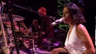 Ringo Starr - Live at the Mohegan Sun - 6. A Love Bizarre (Sheila E.)