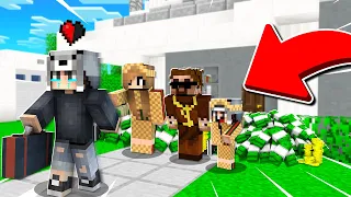 MİLYONER AİLEM BENİ EVDEN KOVDU 😱 - Minecraft