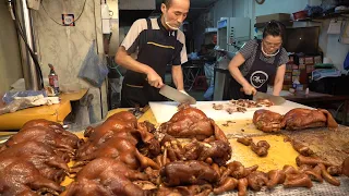 process of korean pork feet cutting show / korean street food