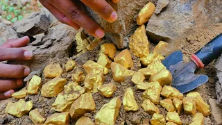 wow Hunter Digging for Treasure worth millions from Huge Nuggets of Gold , Mining Exciting