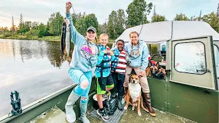 End of Summer! Night at Our Off Grid Remote Cabin + Picking Wild Alaskan Blueberries!