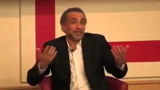 Tariq Ramadan : le port de la Burqa, le Voile et le Hijab