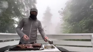 Grilling in Cedarpines Park Fog