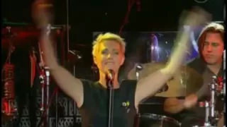 Roxette - Dressed For Success (Live In Barcelona 2001)