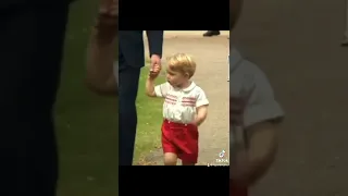 #Shorts Prince William And Prince George Same Outfit As A Kid 💕