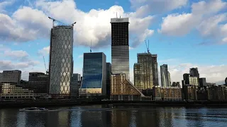 Dynamic Spring timelapse - Canary Wharf, London