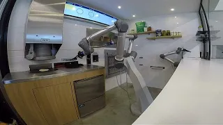 Pizza-making robot